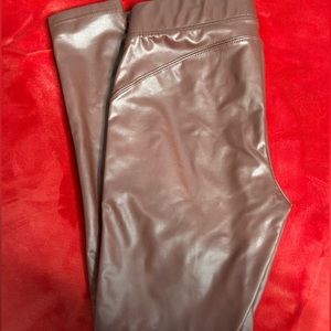 BROWN FAUX LEATHER LEGGINGS